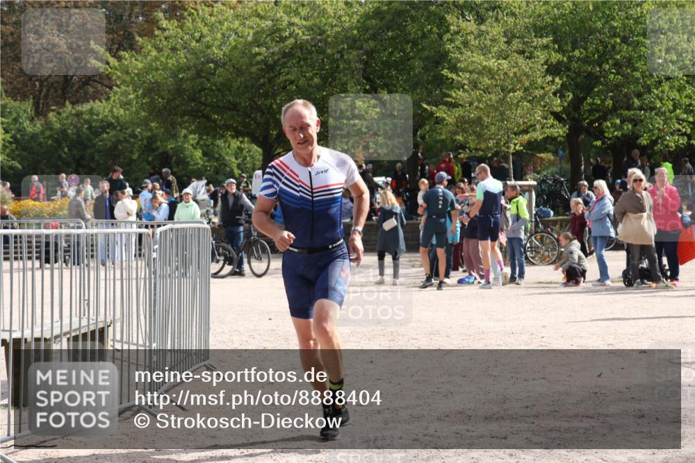 14.09.2025 - Stadtparktriathlon Strokosch-Dieckow http://msf.ph/oto/8888404 14.09.2025 12:15:30 Ziel 868 meine-sportfotos.de