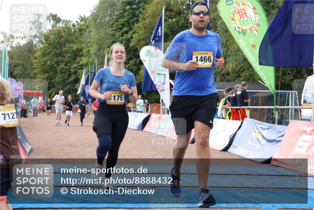 14.09.2025 - Airport Race Strokosch-Dieckow http://msf.ph/oto/8888432 14.09.2025 12:59:49 Ziel 370, 614, 1094, 1146, 1175, 1466, 1619, 2183 meine-sportfotos.de