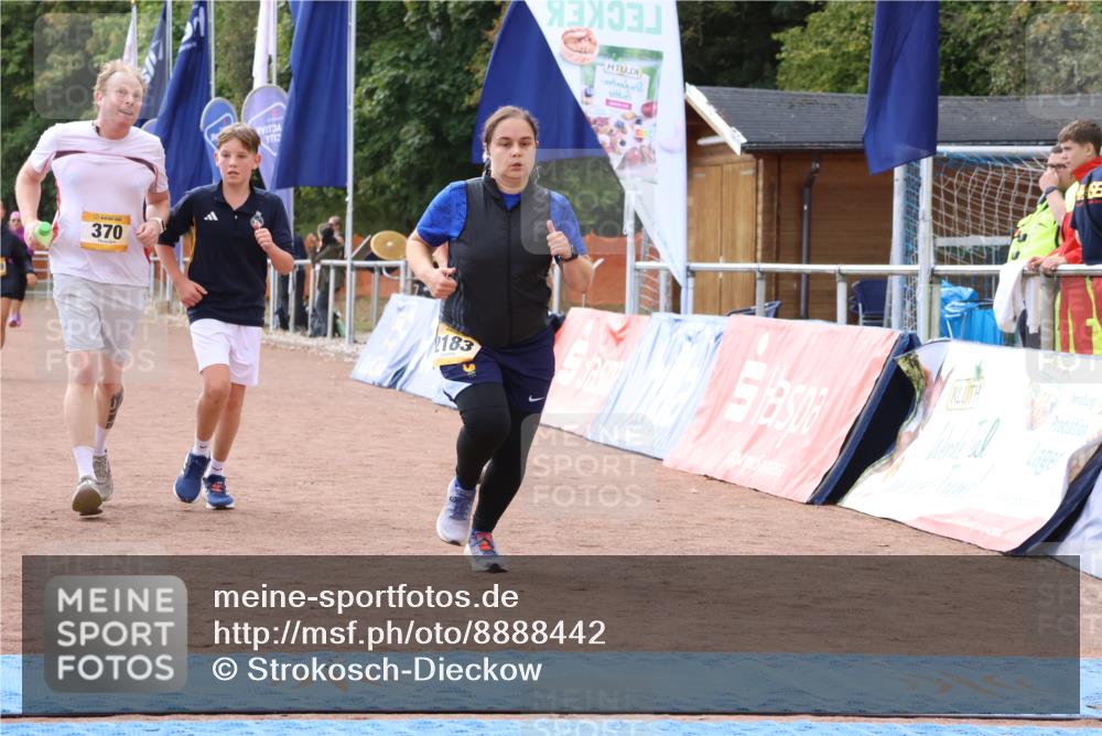 14.09.2025 - Airport Race Strokosch-Dieckow http://msf.ph/oto/8888442 14.09.2025 12:59:55 Ziel 370, 1146, 1380, 1609, 2183, 4103 meine-sportfotos.de