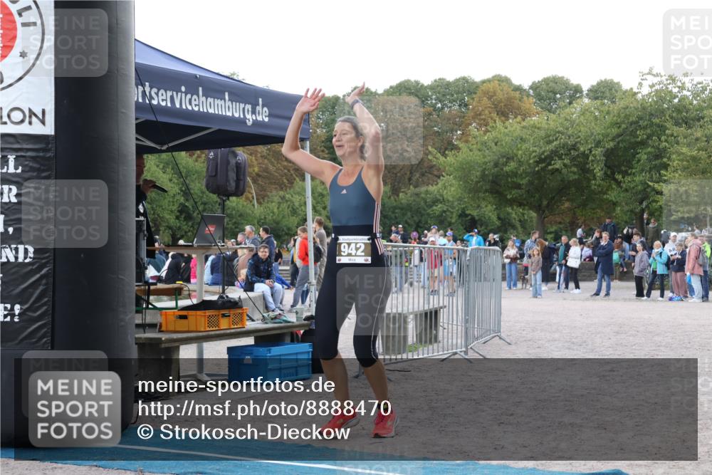 14.09.2025 - Stadtparktriathlon Strokosch-Dieckow http://msf.ph/oto/8888470 14.09.2025 12:24:48 Ziel 942 meine-sportfotos.de
