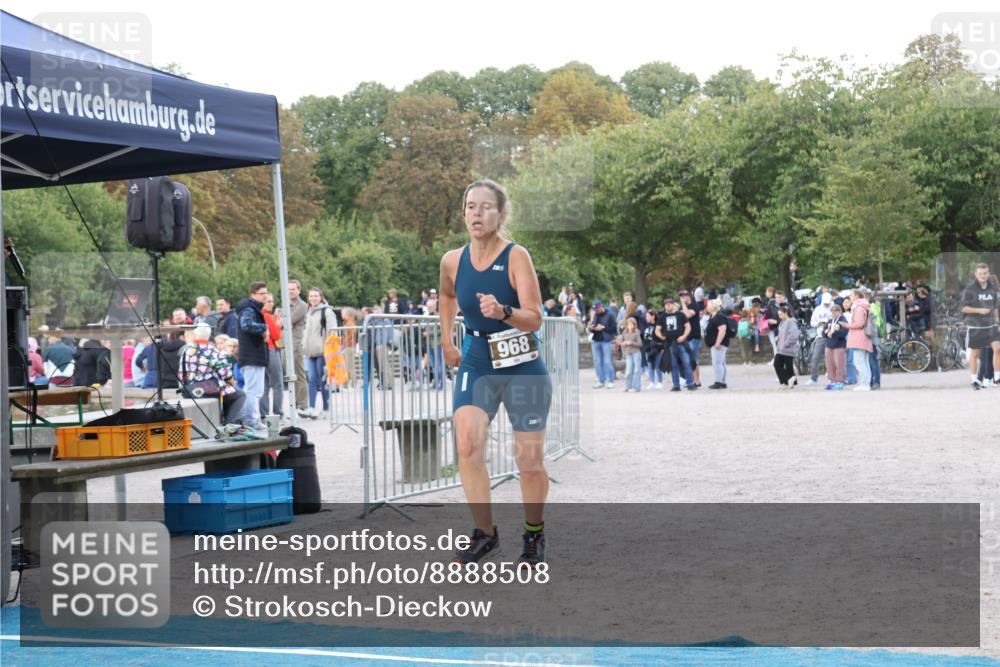 14.09.2025 - Stadtparktriathlon Strokosch-Dieckow http://msf.ph/oto/8888508 14.09.2025 12:26:21 Ziel 968 meine-sportfotos.de