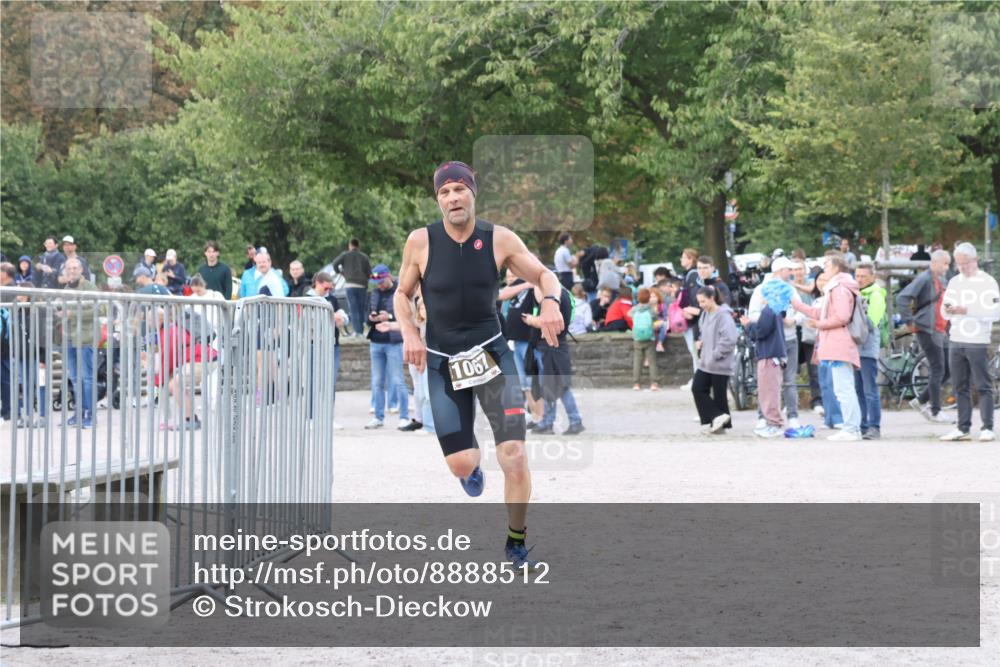 14.09.2025 - Stadtparktriathlon Strokosch-Dieckow http://msf.ph/oto/8888512 14.09.2025 12:26:45 Ziel 1067 meine-sportfotos.de