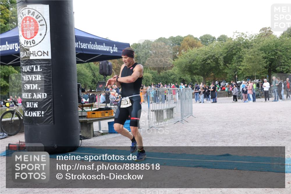 14.09.2025 - Stadtparktriathlon Strokosch-Dieckow http://msf.ph/oto/8888518 14.09.2025 12:26:46 Ziel 1067 meine-sportfotos.de