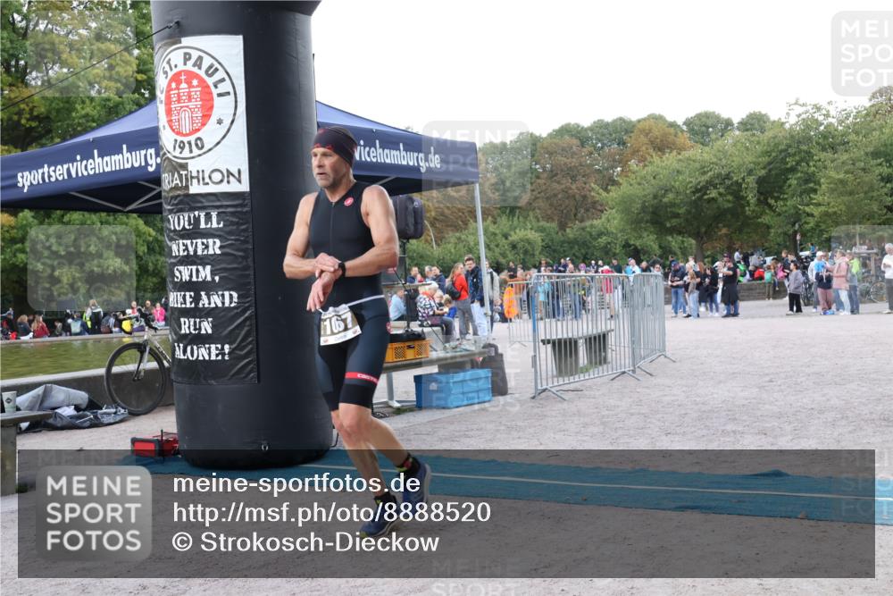 14.09.2025 - Stadtparktriathlon Strokosch-Dieckow http://msf.ph/oto/8888520 14.09.2025 12:26:47 Ziel 1067 meine-sportfotos.de