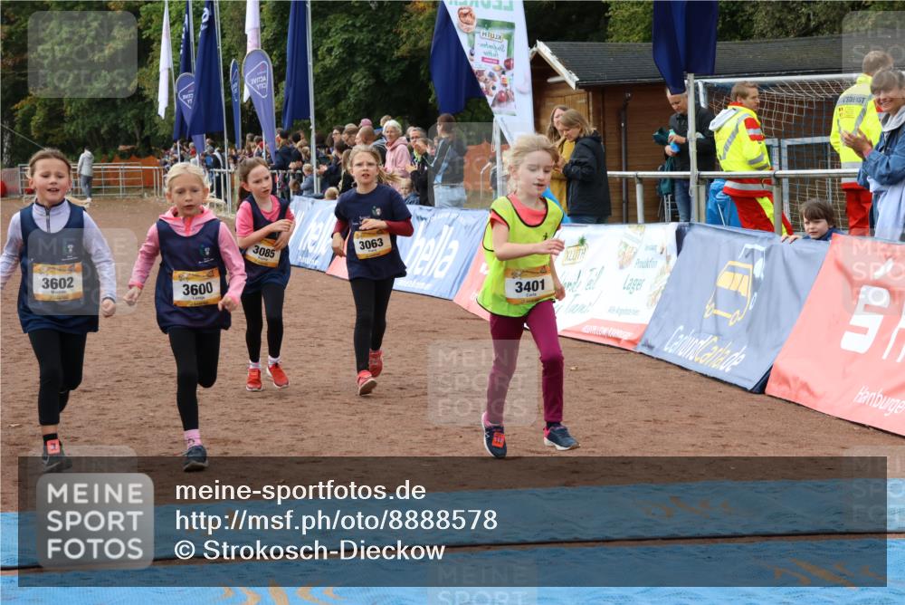 14.09.2025 - Airport Race Strokosch-Dieckow http://msf.ph/oto/8888578 14.09.2025 10:32:27 Ziel 3063, 3085, 3401, 3600, 3602 meine-sportfotos.de