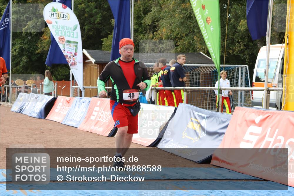 14.09.2025 - Airport Race Strokosch-Dieckow http://msf.ph/oto/8888588 14.09.2025 13:00:11 Ziel 45, 251, 325, 841, 1329, 1538, 2099, 4177 meine-sportfotos.de