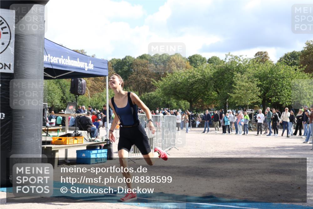 14.09.2025 - Stadtparktriathlon Strokosch-Dieckow http://msf.ph/oto/8888599 14.09.2025 12:28:33 Ziel 993 meine-sportfotos.de