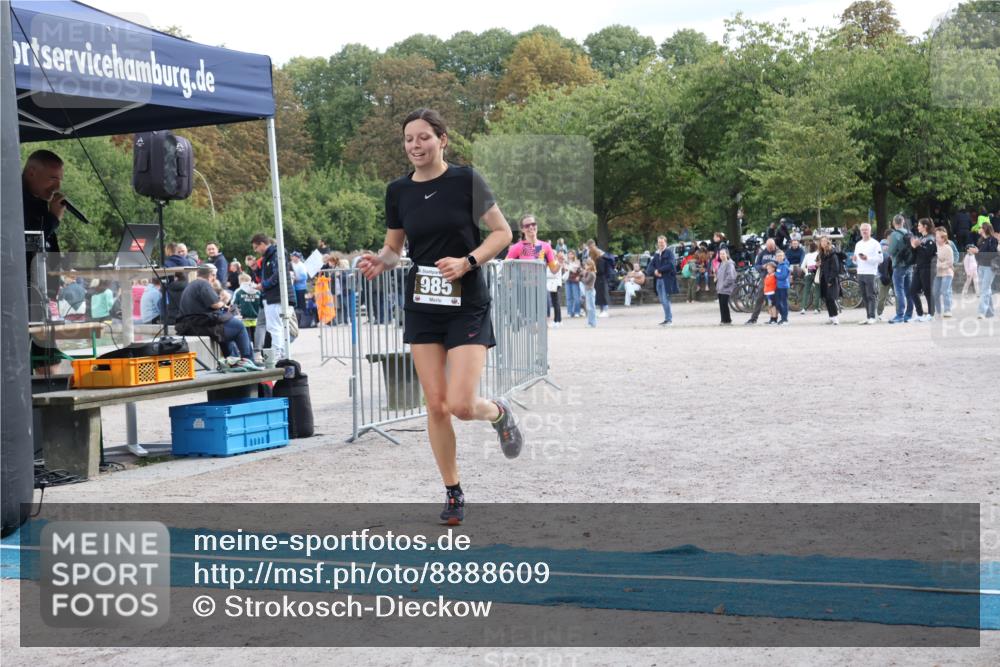 14.09.2025 - Stadtparktriathlon Strokosch-Dieckow http://msf.ph/oto/8888609 14.09.2025 12:29:22 Ziel 938, 985 meine-sportfotos.de