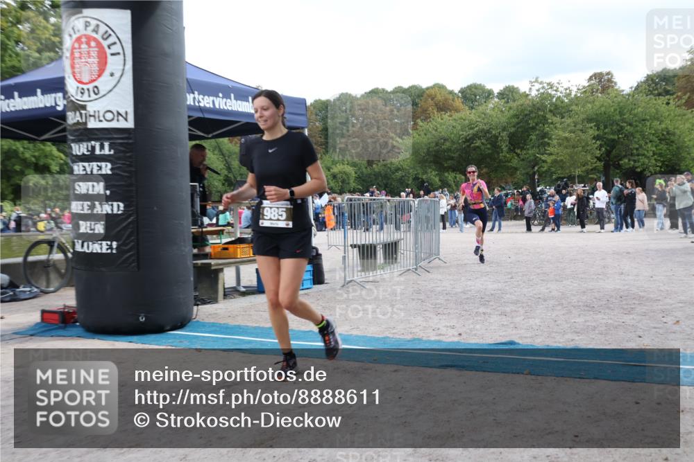 14.09.2025 - Stadtparktriathlon Strokosch-Dieckow http://msf.ph/oto/8888611 14.09.2025 12:29:23 Ziel 938, 985 meine-sportfotos.de