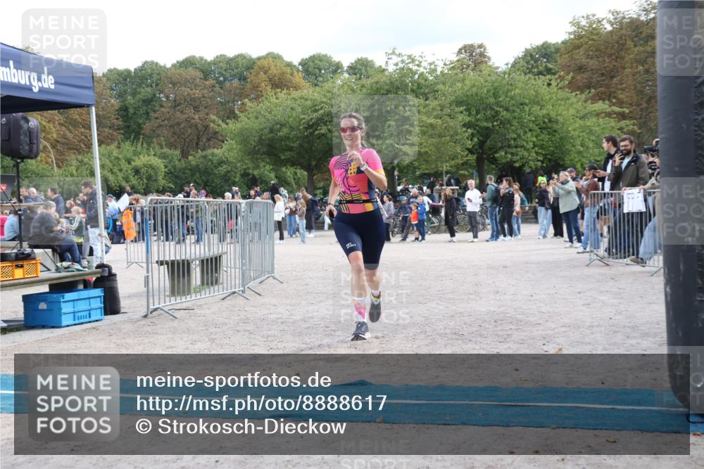 14.09.2025 - Stadtparktriathlon Strokosch-Dieckow http://msf.ph/oto/8888617 14.09.2025 12:29:24 Ziel 938, 985 meine-sportfotos.de