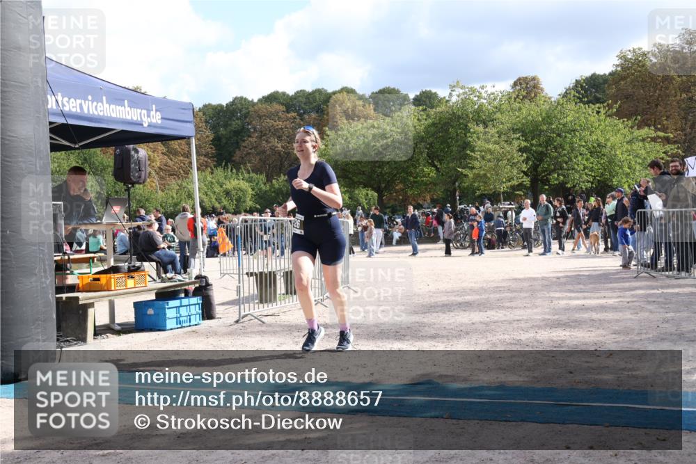 14.09.2025 - Stadtparktriathlon Strokosch-Dieckow http://msf.ph/oto/8888657 14.09.2025 12:29:55 Ziel 925, 926, 1000 meine-sportfotos.de