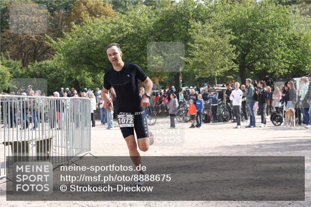 14.09.2025 - Stadtparktriathlon Strokosch-Dieckow http://msf.ph/oto/8888675 14.09.2025 12:30:05 Ziel 925, 961, 1072 meine-sportfotos.de