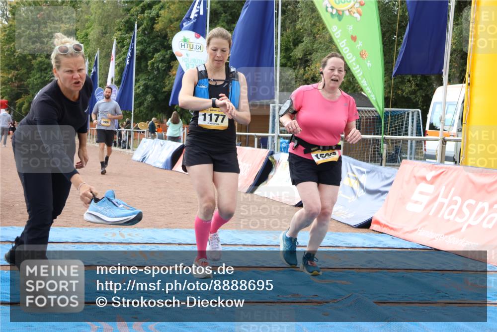 14.09.2025 - Airport Race Strokosch-Dieckow http://msf.ph/oto/8888695 14.09.2025 13:00:27 Ziel 1177, 1509, 1990, 1991, 2174 meine-sportfotos.de