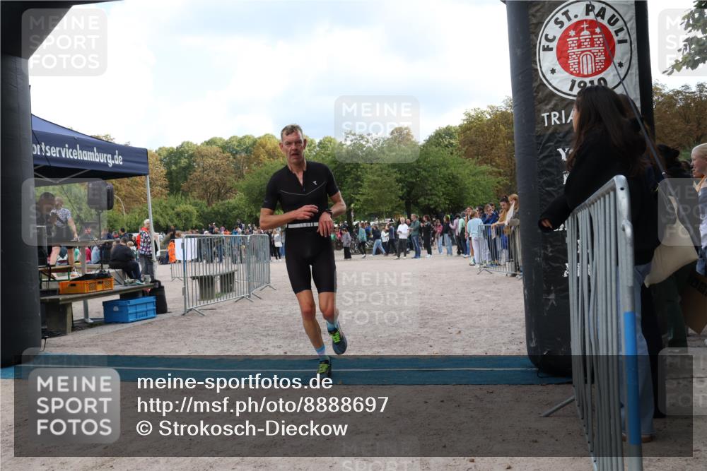 14.09.2025 - Stadtparktriathlon Strokosch-Dieckow http://msf.ph/oto/8888697 14.09.2025 12:30:27 Ziel 1041 meine-sportfotos.de