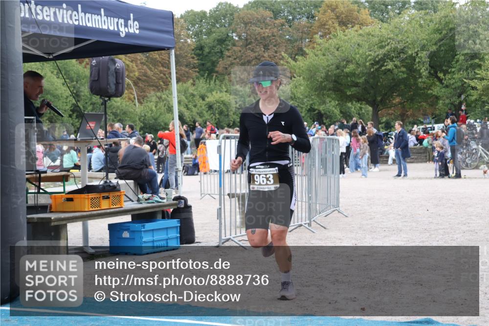 14.09.2025 - Stadtparktriathlon Strokosch-Dieckow http://msf.ph/oto/8888736 14.09.2025 12:31:22 Ziel 963 meine-sportfotos.de