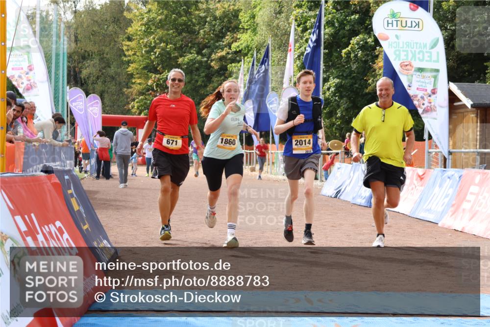 14.09.2025 - Airport Race Strokosch-Dieckow http://msf.ph/oto/8888783 14.09.2025 13:01:02 Ziel 671, 1860, 2014 meine-sportfotos.de