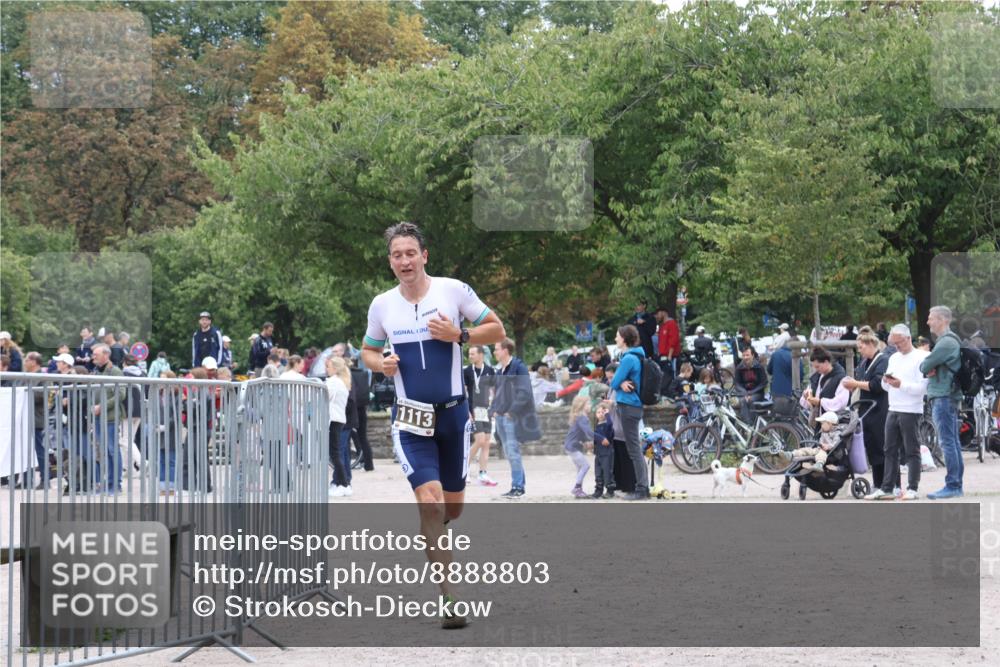 14.09.2025 - Stadtparktriathlon Strokosch-Dieckow http://msf.ph/oto/8888803 14.09.2025 12:33:05 Ziel 1113 meine-sportfotos.de