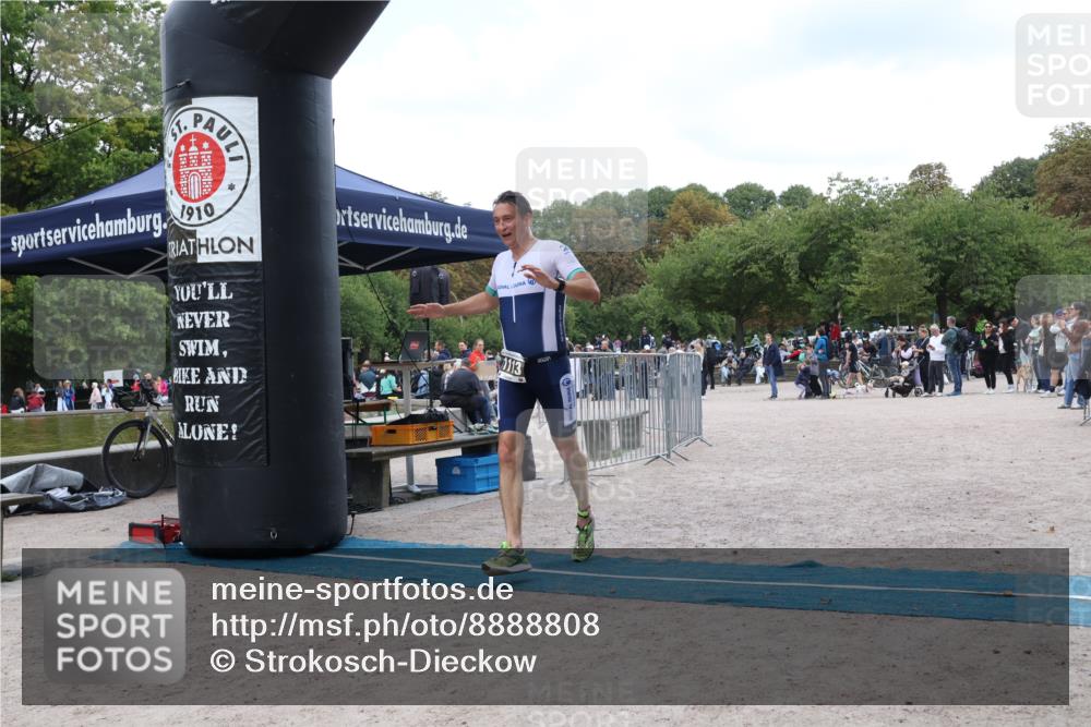 14.09.2025 - Stadtparktriathlon Strokosch-Dieckow http://msf.ph/oto/8888808 14.09.2025 12:33:07 Ziel 1113 meine-sportfotos.de