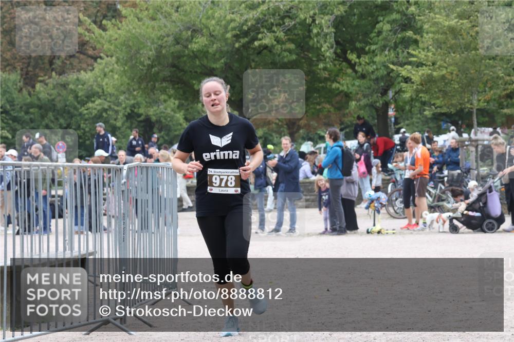 14.09.2025 - Stadtparktriathlon Strokosch-Dieckow http://msf.ph/oto/8888812 14.09.2025 12:33:31 Ziel 978 meine-sportfotos.de