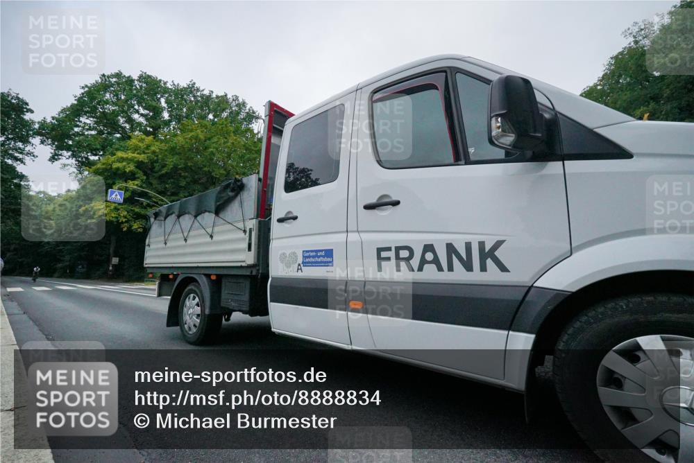 14.09.2025 - Stadtparktriathlon Michael Burmester http://msf.ph/oto/8888834 14.09.2025 08:54:29 Radfahren 330 meine-sportfotos.de