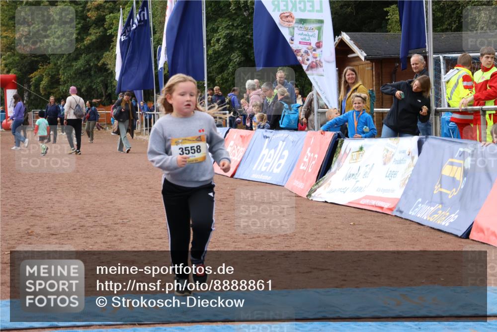 14.09.2025 - Airport Race Strokosch-Dieckow http://msf.ph/oto/8888861 14.09.2025 10:32:57 Ziel 3312, 3558 meine-sportfotos.de