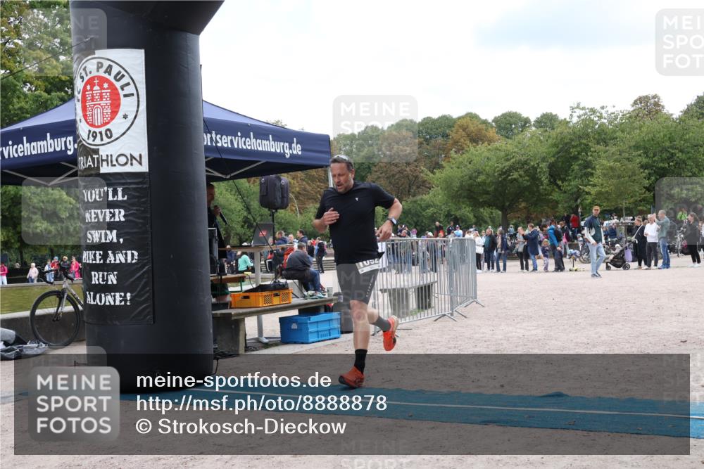 14.09.2025 - Stadtparktriathlon Strokosch-Dieckow http://msf.ph/oto/8888878 14.09.2025 12:34:19 Ziel 998, 1092 meine-sportfotos.de