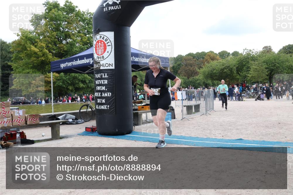14.09.2025 - Stadtparktriathlon Strokosch-Dieckow http://msf.ph/oto/8888894 14.09.2025 12:34:56 Ziel 982, 1016 meine-sportfotos.de
