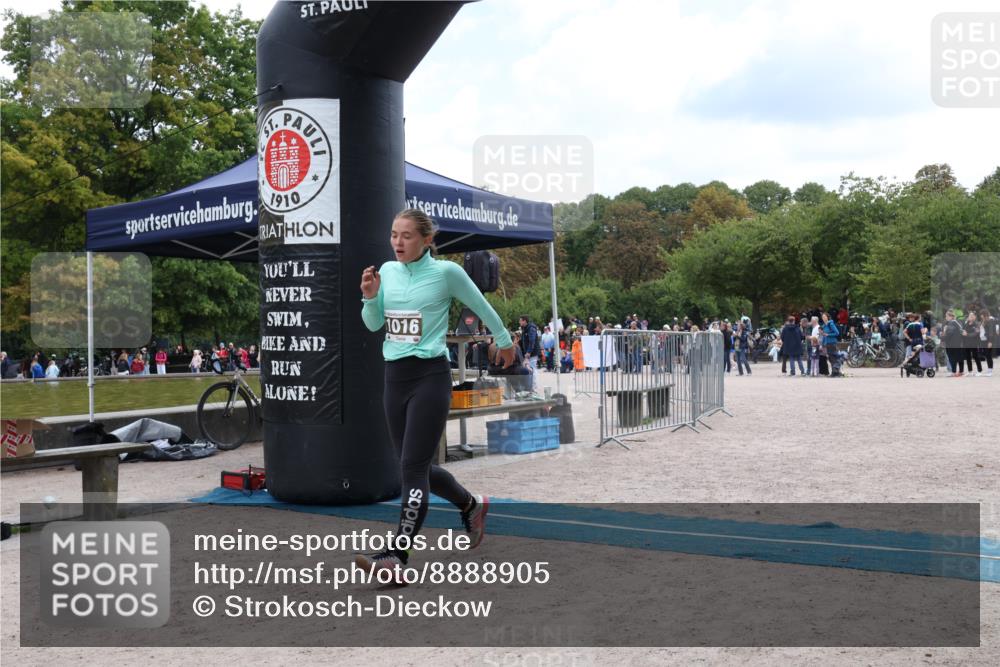 14.09.2025 - Stadtparktriathlon Strokosch-Dieckow http://msf.ph/oto/8888905 14.09.2025 12:34:58 Ziel 982, 1016, 1112 meine-sportfotos.de