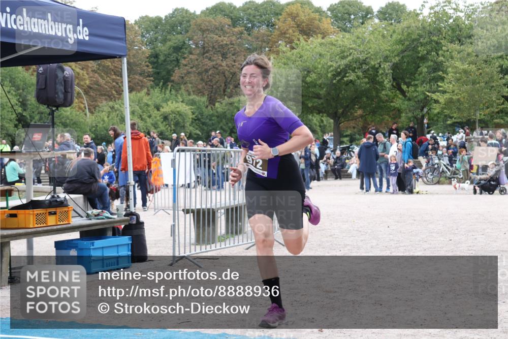 14.09.2025 - Stadtparktriathlon Strokosch-Dieckow http://msf.ph/oto/8888936 14.09.2025 12:35:41 Ziel 972 meine-sportfotos.de