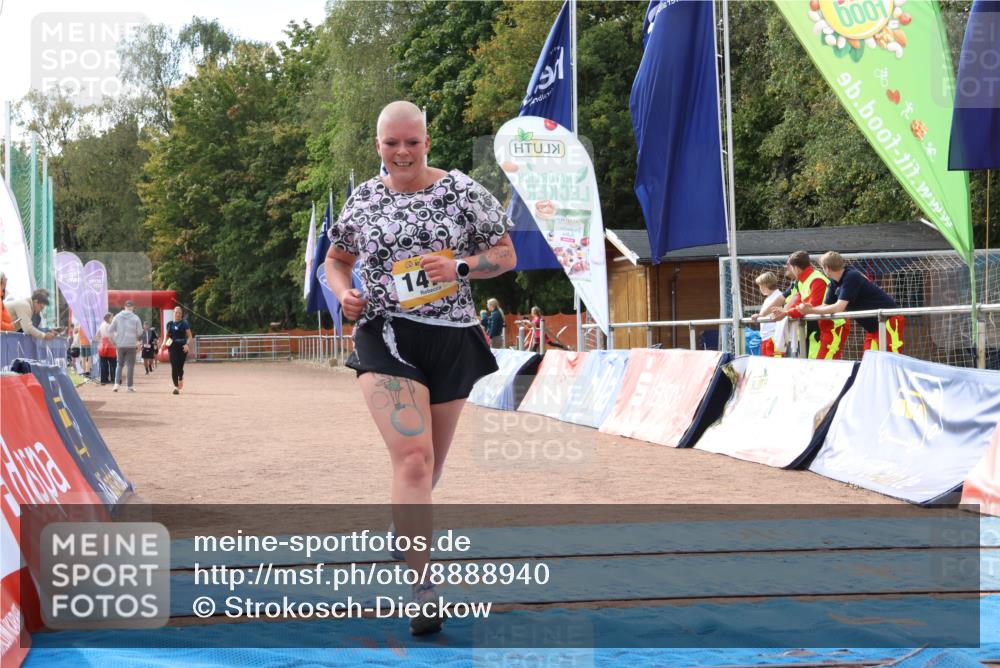 14.09.2025 - Airport Race Strokosch-Dieckow http://msf.ph/oto/8888940 14.09.2025 13:01:23 Ziel 1472, 1757, 4028 meine-sportfotos.de