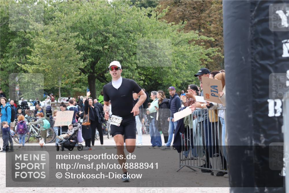 14.09.2025 - Stadtparktriathlon Strokosch-Dieckow http://msf.ph/oto/8888941 14.09.2025 12:35:52 Ziel 1040 meine-sportfotos.de