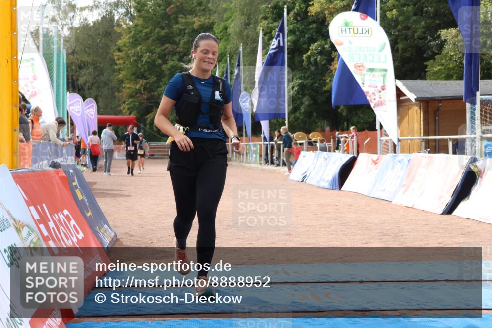 14.09.2025 - Airport Race Strokosch-Dieckow http://msf.ph/oto/8888952 14.09.2025 13:01:33 Ziel 4151 meine-sportfotos.de