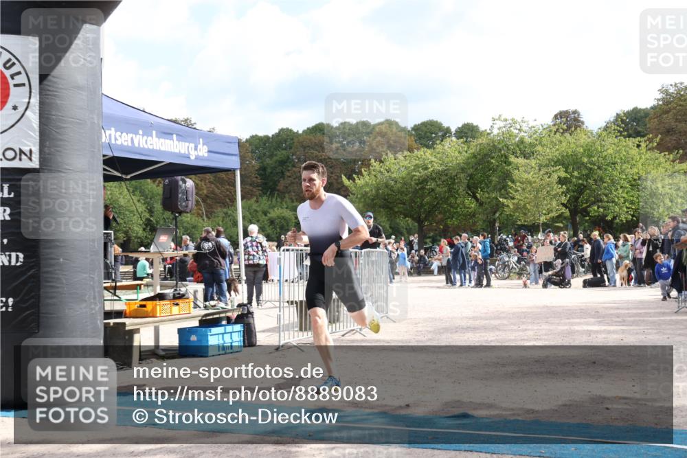 14.09.2025 - Stadtparktriathlon Strokosch-Dieckow http://msf.ph/oto/8889083 14.09.2025 12:37:47 Ziel 1027, 1115 meine-sportfotos.de