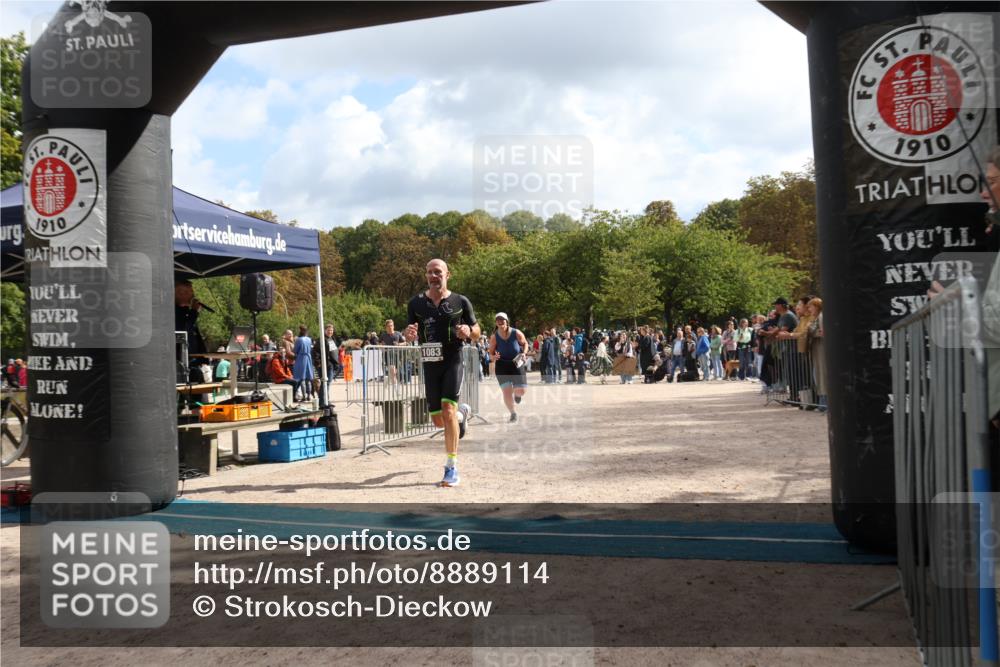 14.09.2025 - Stadtparktriathlon Strokosch-Dieckow http://msf.ph/oto/8889114 14.09.2025 12:38:11 Ziel 990, 1033, 1083, 1119 meine-sportfotos.de