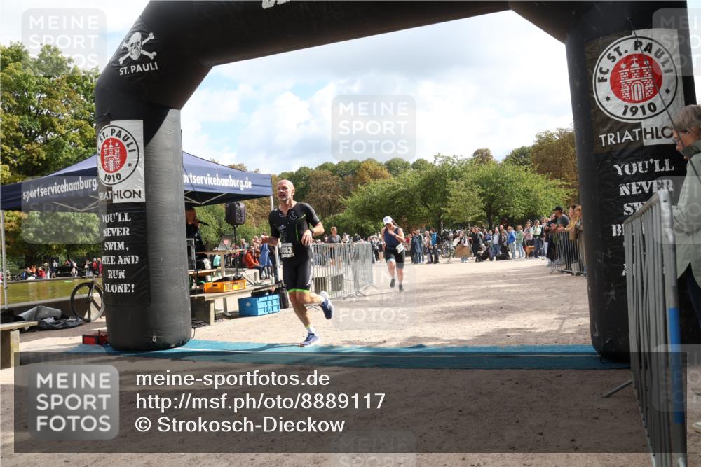 14.09.2025 - Stadtparktriathlon Strokosch-Dieckow http://msf.ph/oto/8889117 14.09.2025 12:38:12 Ziel 990, 1033, 1083, 1119 meine-sportfotos.de
