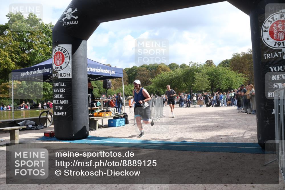 14.09.2025 - Stadtparktriathlon Strokosch-Dieckow http://msf.ph/oto/8889125 14.09.2025 12:38:13 Ziel 990, 1033, 1083, 1119 meine-sportfotos.de