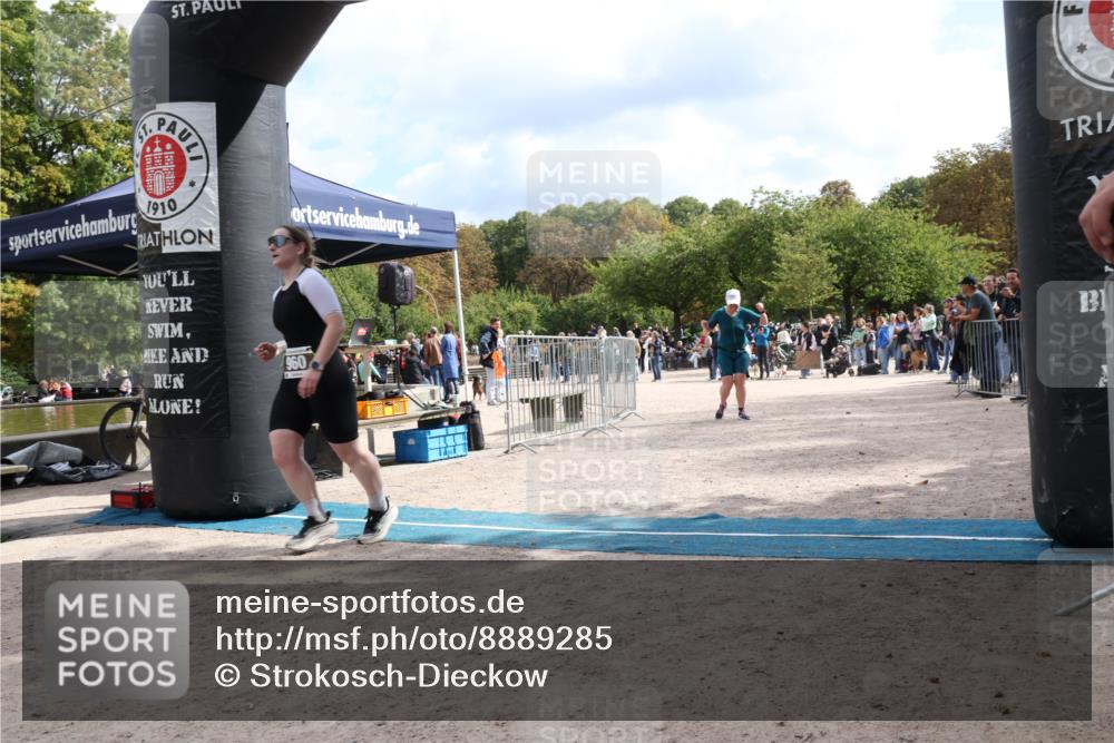 14.09.2025 - Stadtparktriathlon Strokosch-Dieckow http://msf.ph/oto/8889285 14.09.2025 12:39:53 Ziel 936, 939, 948, 960, 1097 meine-sportfotos.de