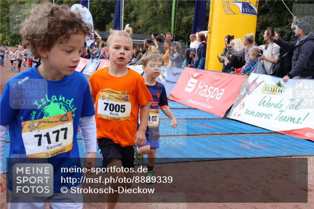 14.09.2025 - Airport Race Strokosch-Dieckow http://msf.ph/oto/8889339 14.09.2025 11:20:41 Ziel  meine-sportfotos.de