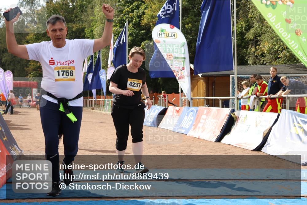 14.09.2025 - Airport Race Strokosch-Dieckow http://msf.ph/oto/8889439 14.09.2025 13:03:55 Ziel 581, 1756, 4237 meine-sportfotos.de