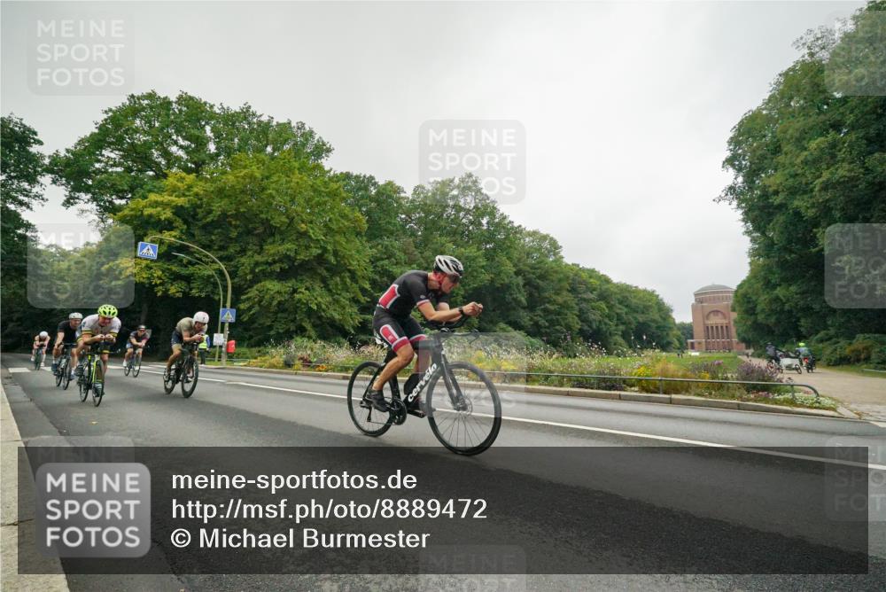 14.09.2025 - Stadtparktriathlon Michael Burmester http://msf.ph/oto/8889472 14.09.2025 09:14:35 Radfahren 301, 318, 326, 340, 345, 347, 363, 370, 371, 373, 377, 380, 381, 401, 404 meine-sportfotos.de
