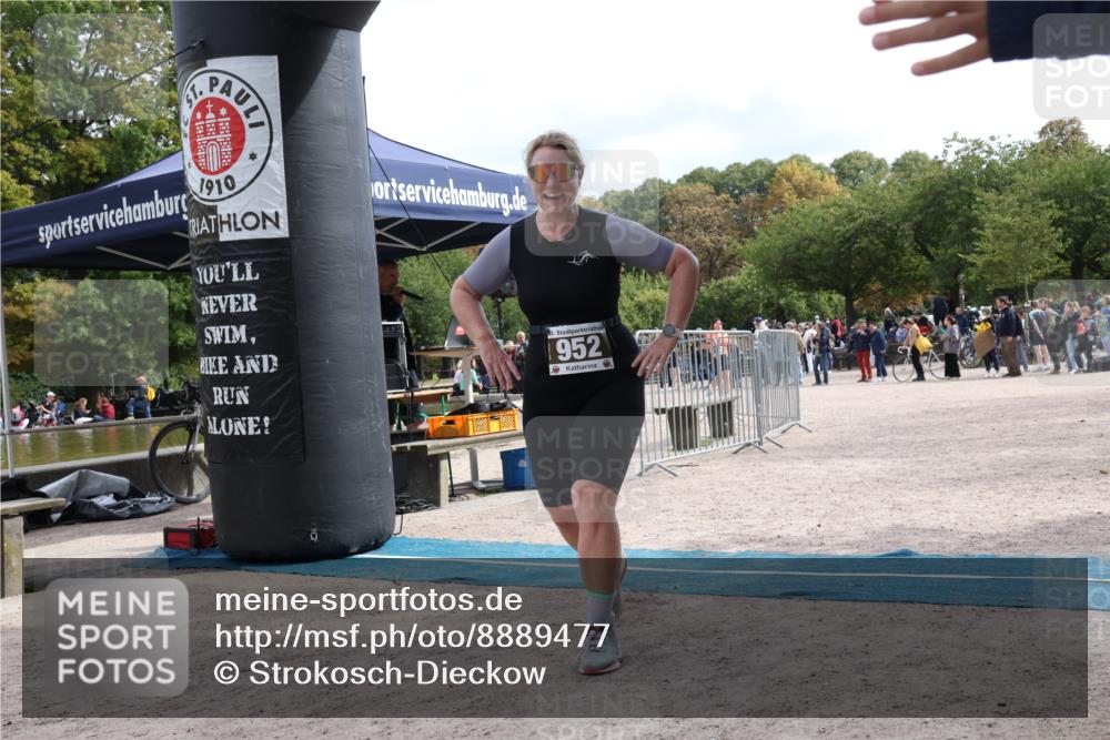 14.09.2025 - Stadtparktriathlon Strokosch-Dieckow http://msf.ph/oto/8889477 14.09.2025 12:42:53 Ziel 952 meine-sportfotos.de
