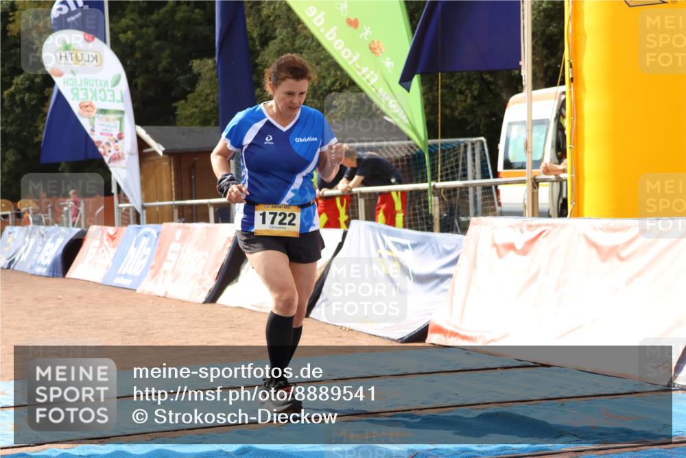 14.09.2025 - Airport Race Strokosch-Dieckow http://msf.ph/oto/8889541 14.09.2025 13:04:10 Ziel 957, 1484, 1704, 1722, 1890 meine-sportfotos.de