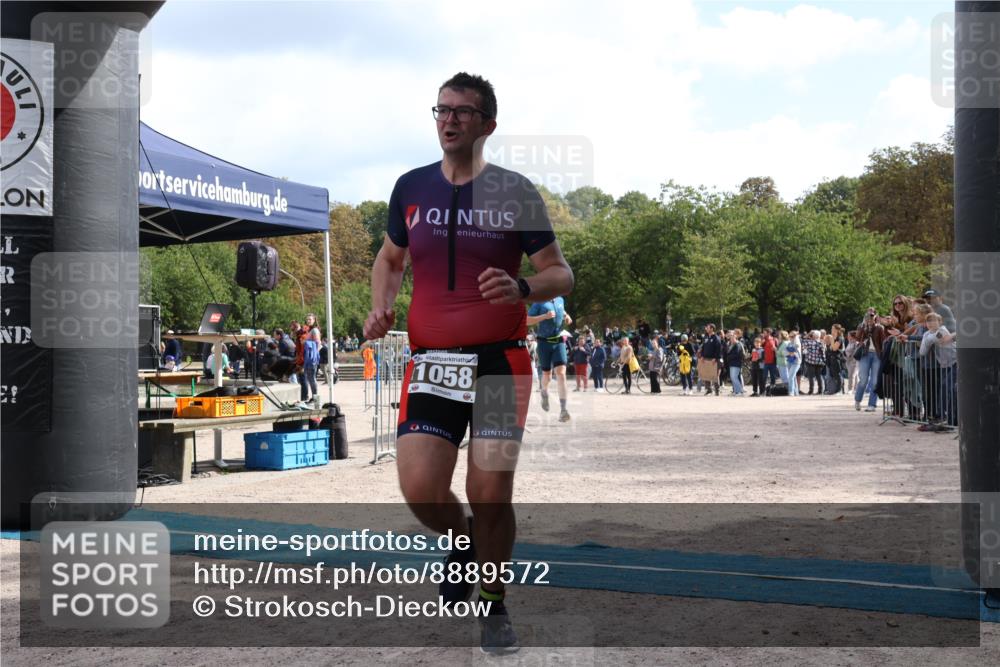 14.09.2025 - Stadtparktriathlon Strokosch-Dieckow http://msf.ph/oto/8889572 14.09.2025 12:43:56 Ziel 1058, 1120 meine-sportfotos.de