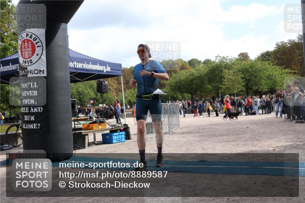 14.09.2025 - Stadtparktriathlon Strokosch-Dieckow http://msf.ph/oto/8889587 14.09.2025 12:44:00 Ziel 1058, 1120 meine-sportfotos.de