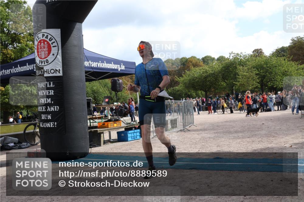 14.09.2025 - Stadtparktriathlon Strokosch-Dieckow http://msf.ph/oto/8889589 14.09.2025 12:44:00 Ziel 1058, 1120 meine-sportfotos.de
