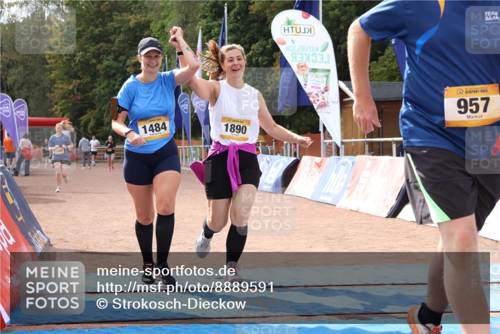 14.09.2025 - Airport Race Strokosch-Dieckow http://msf.ph/oto/8889591 14.09.2025 13:04:18 Ziel 957, 1008, 1484, 1890 meine-sportfotos.de