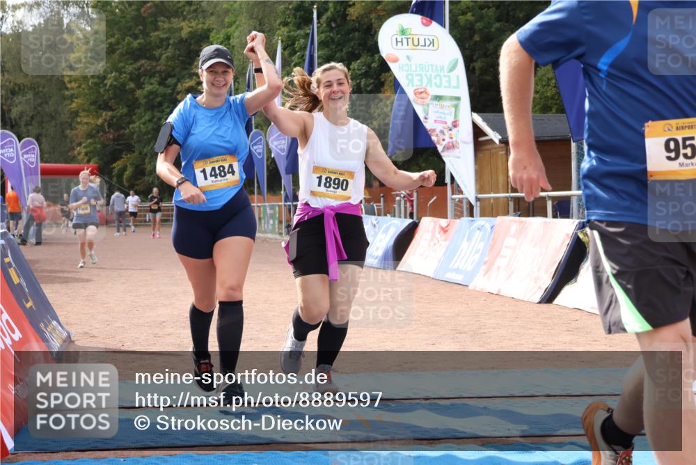 14.09.2025 - Airport Race Strokosch-Dieckow http://msf.ph/oto/8889597 14.09.2025 13:04:18 Ziel 957, 1008, 1484, 1890 meine-sportfotos.de