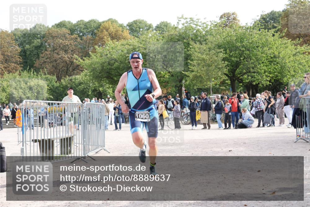 14.09.2025 - Stadtparktriathlon Strokosch-Dieckow http://msf.ph/oto/8889637 14.09.2025 12:44:44 Ziel 1060, 1075 meine-sportfotos.de