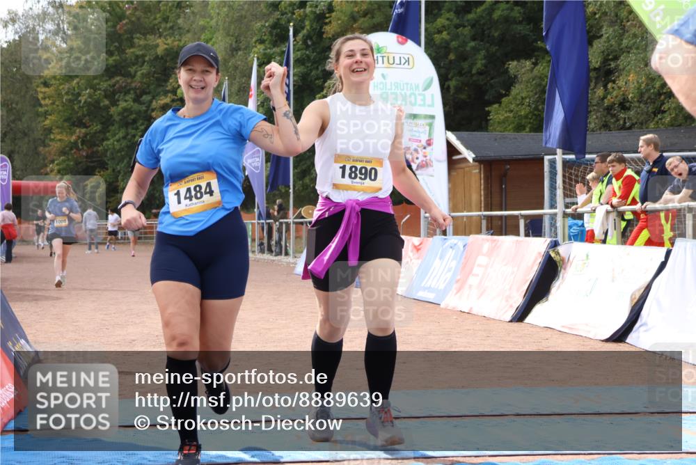 14.09.2025 - Airport Race Strokosch-Dieckow http://msf.ph/oto/8889639 14.09.2025 13:04:18 Ziel 957, 1008, 1484, 1890 meine-sportfotos.de