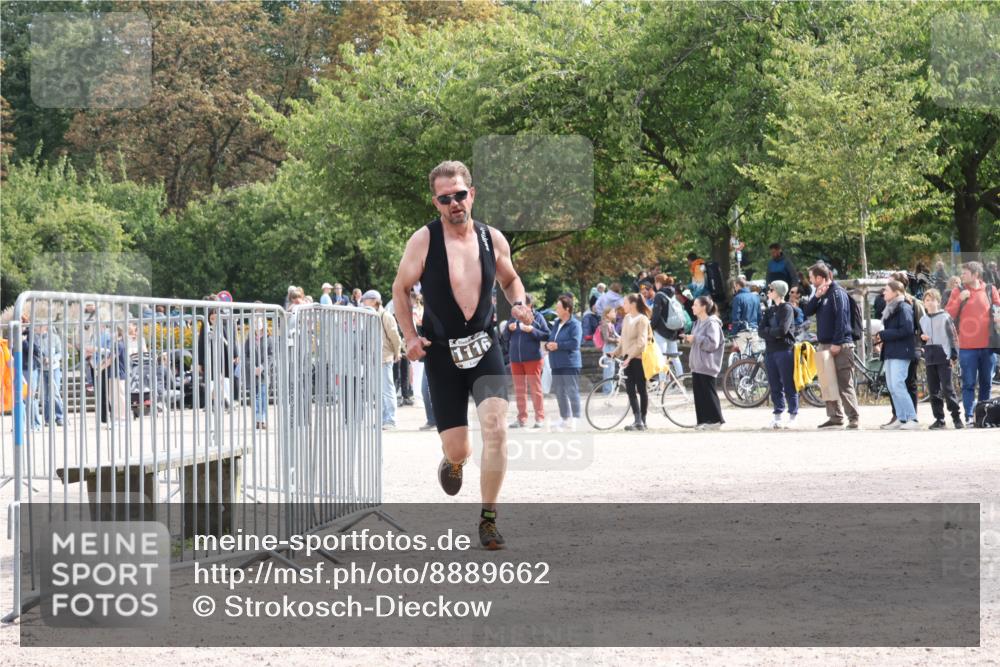 14.09.2025 - Stadtparktriathlon Strokosch-Dieckow http://msf.ph/oto/8889662 14.09.2025 12:44:50 Ziel 1060, 1075, 1116 meine-sportfotos.de